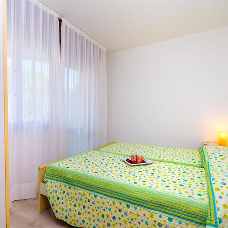 Apartment Antonella-1 By Interhome Бибионе Экстерьер фото