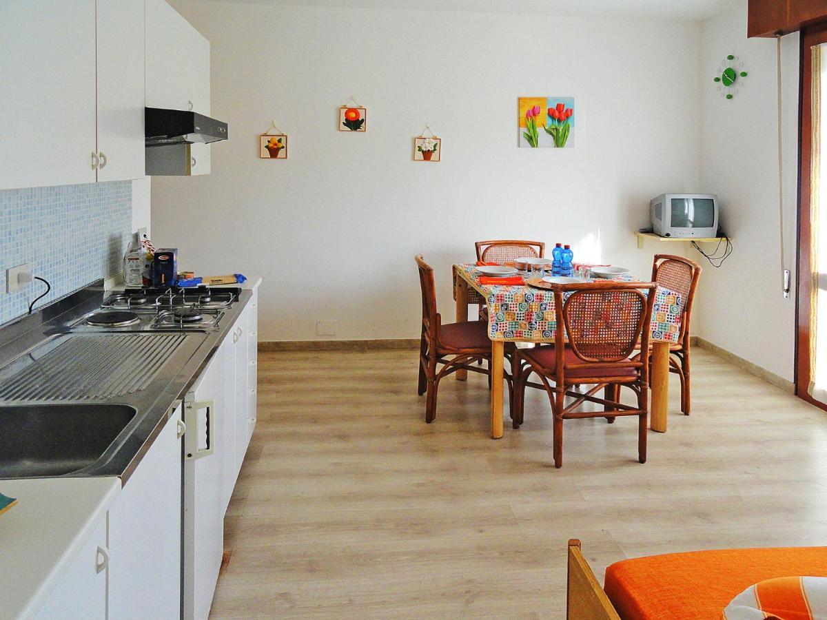 Apartment Antonella-1 By Interhome Бибионе Экстерьер фото