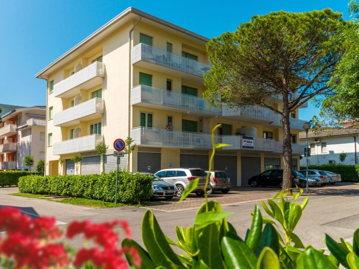 Apartment Antonella-1 By Interhome Бибионе Экстерьер фото